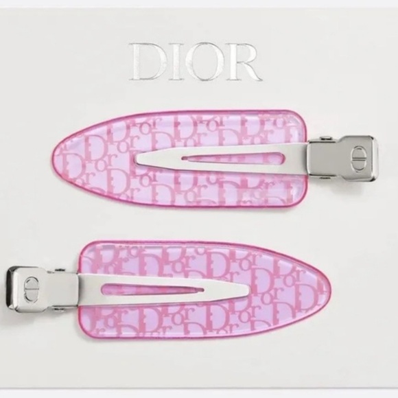 New in Bag Dior Pink GWP Acrylic & Metal Set of 2 Hair Clips - Picture 4 of 6